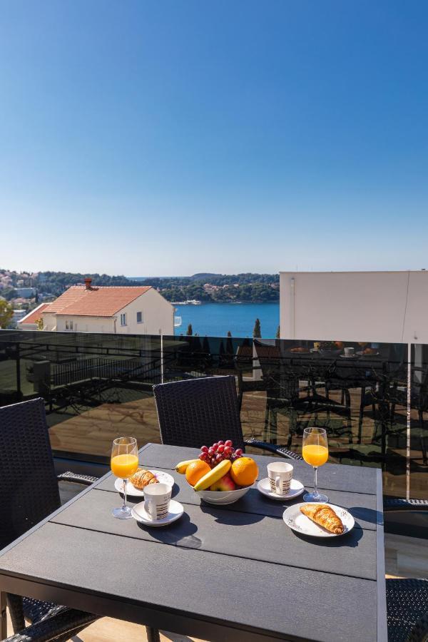 Apartments Sweet And Cozy 챠브타트 외부 사진